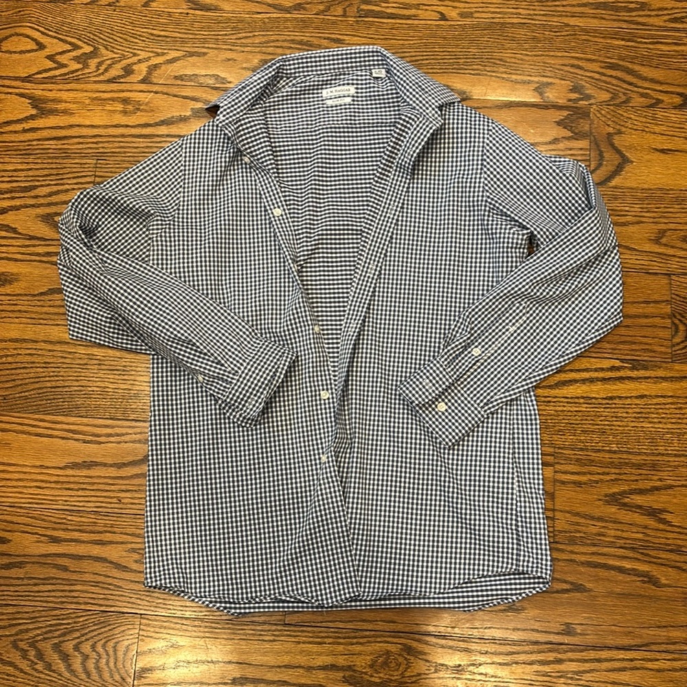 JM Haggar Button Down Men’s Slim Fit Shirt